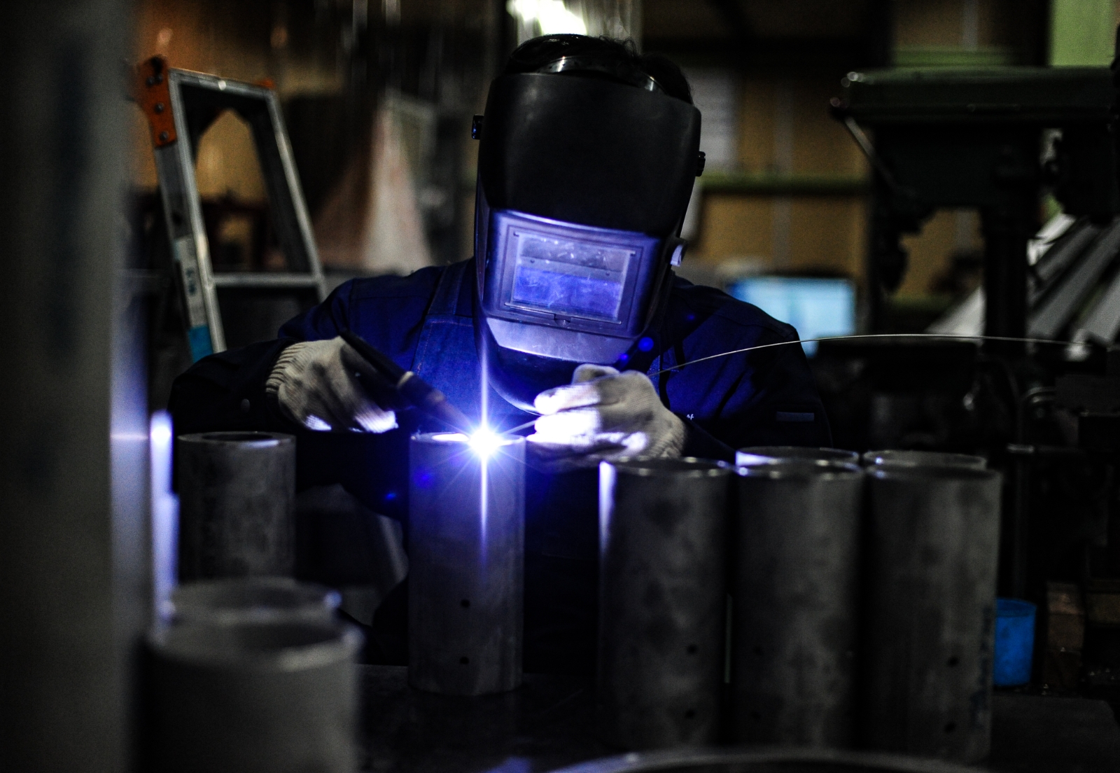 Detailed sheet metal processing is the work of skilled craftsmen.